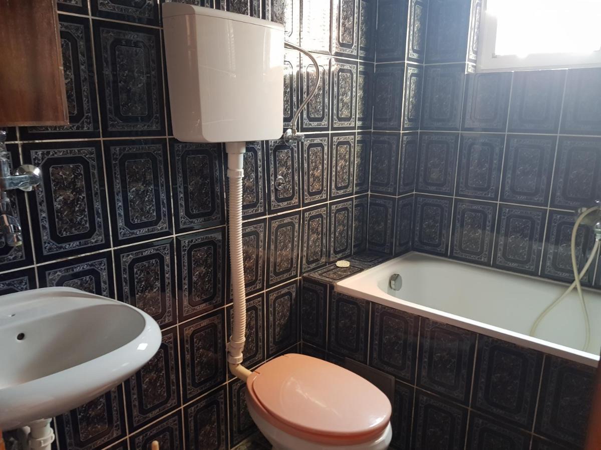 Apartments Drobni Pijesak Petrovac Bilik gambar