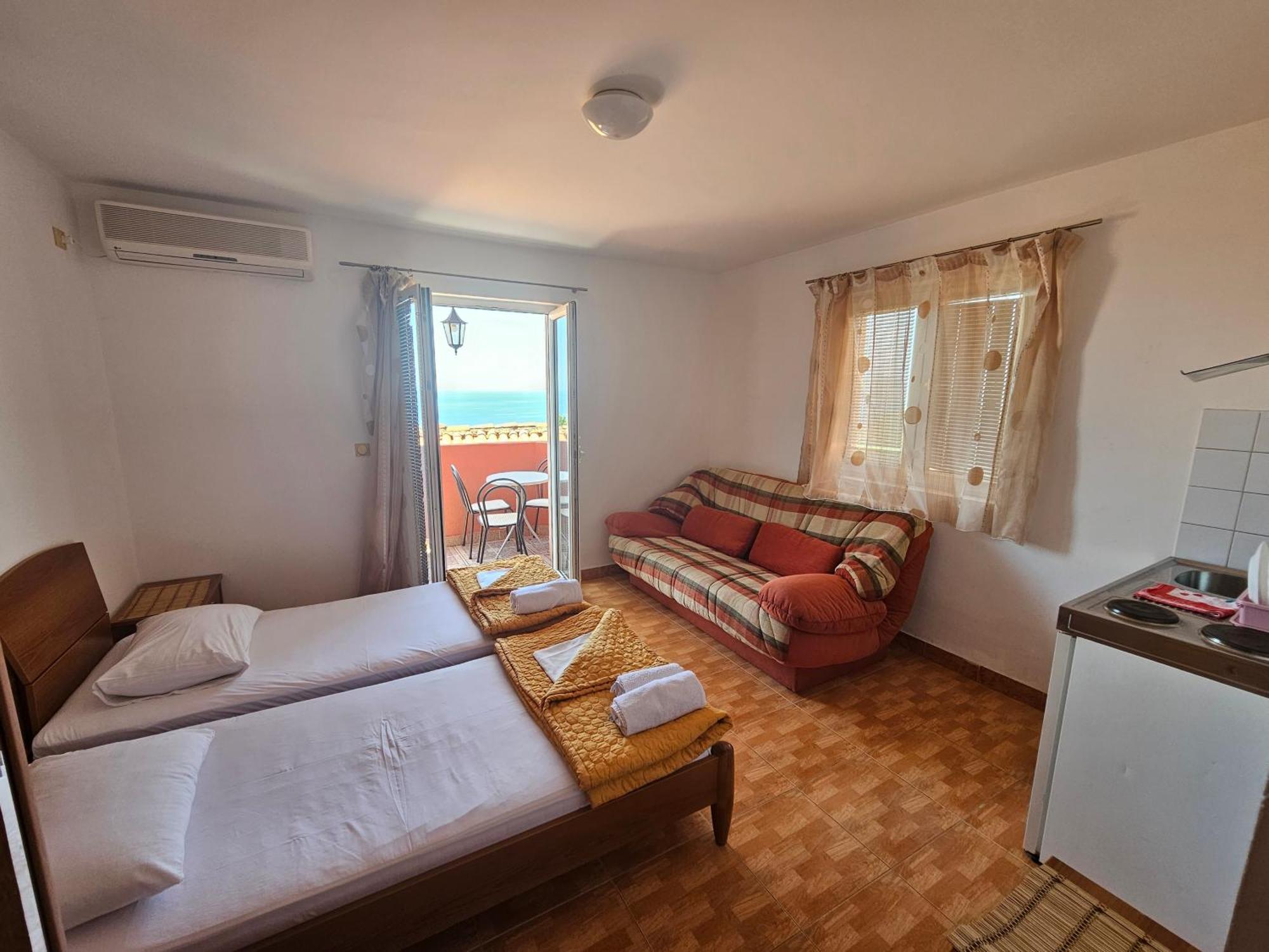 Apartments Drobni Pijesak Petrovac Bilik gambar