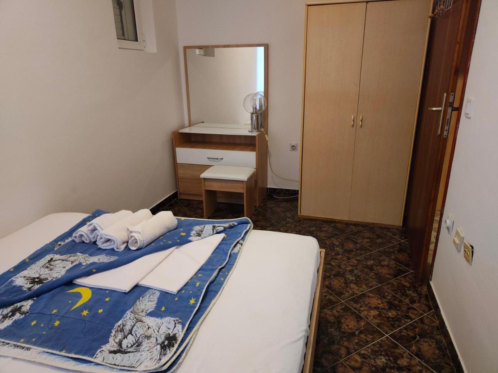 Apartments Drobni Pijesak Petrovac Bilik gambar