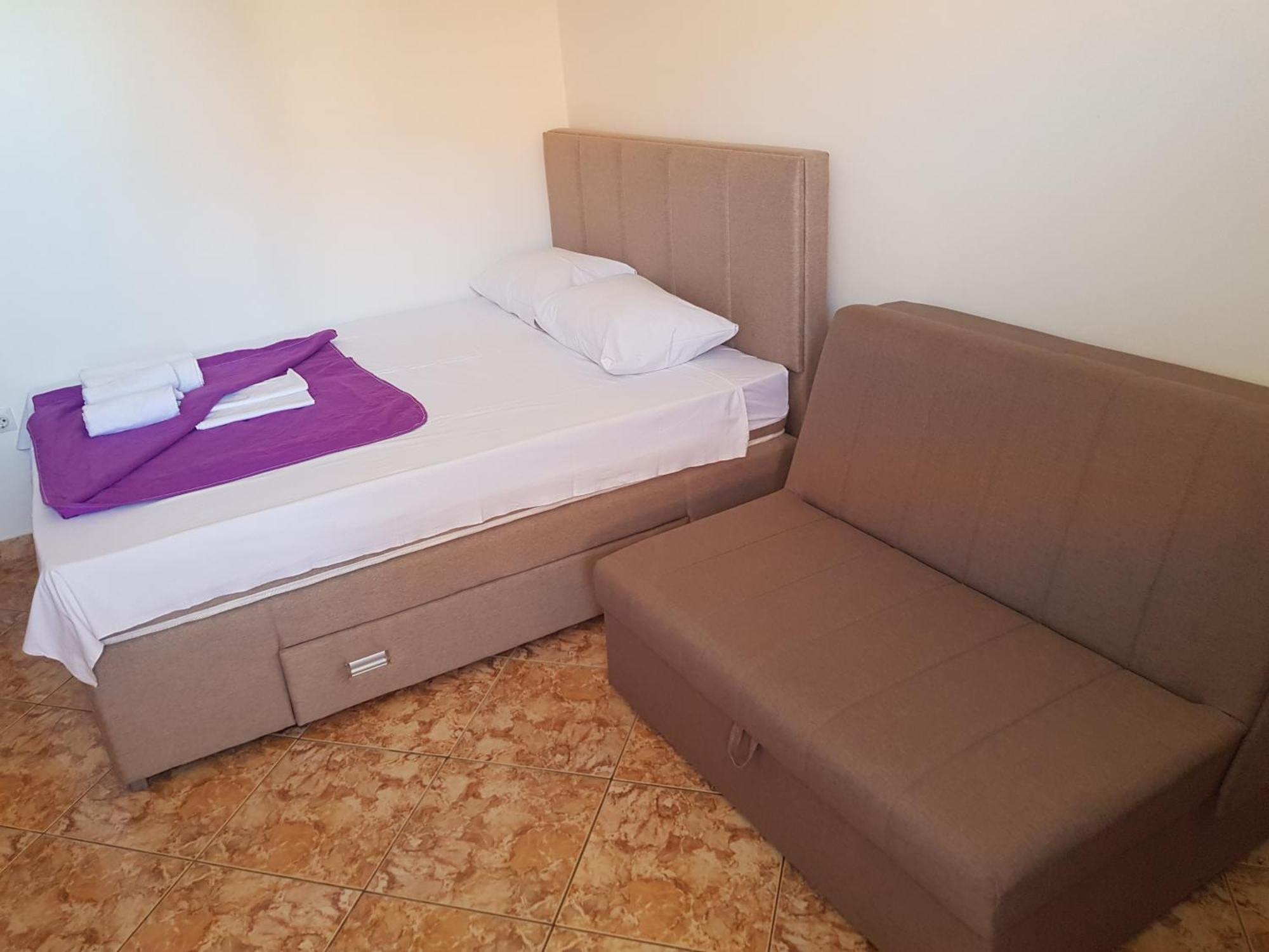 Apartments Drobni Pijesak Petrovac Bilik gambar