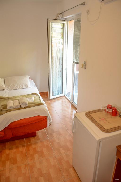 Apartments Drobni Pijesak Petrovac Luaran gambar