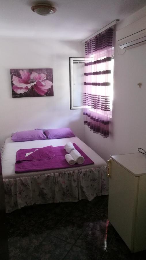 Apartments Drobni Pijesak Petrovac Luaran gambar